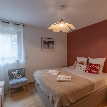 De Luxe, Centre Alpe D'huez, 3 Chambres, Acces Direct Pistes, Parking Inclus - Fr-1-645-84 Apartment